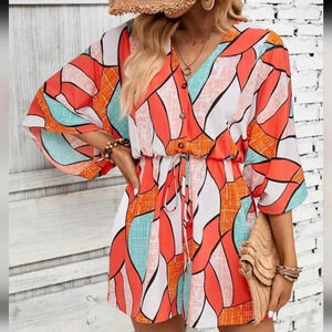 Allover Print Batwing Sleeve Knot Front Romper